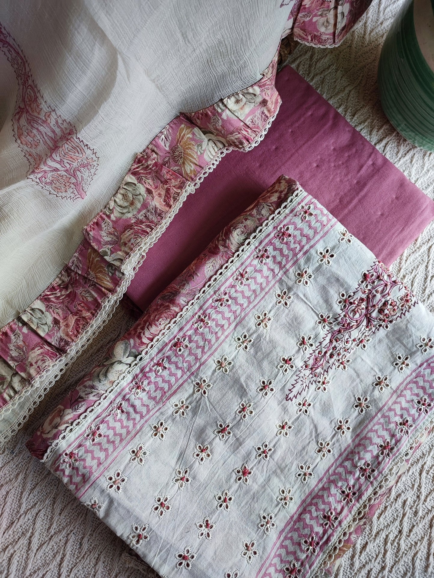 White & Fandango Pink Crape Silk Suit Set with Hakoba Patch Work