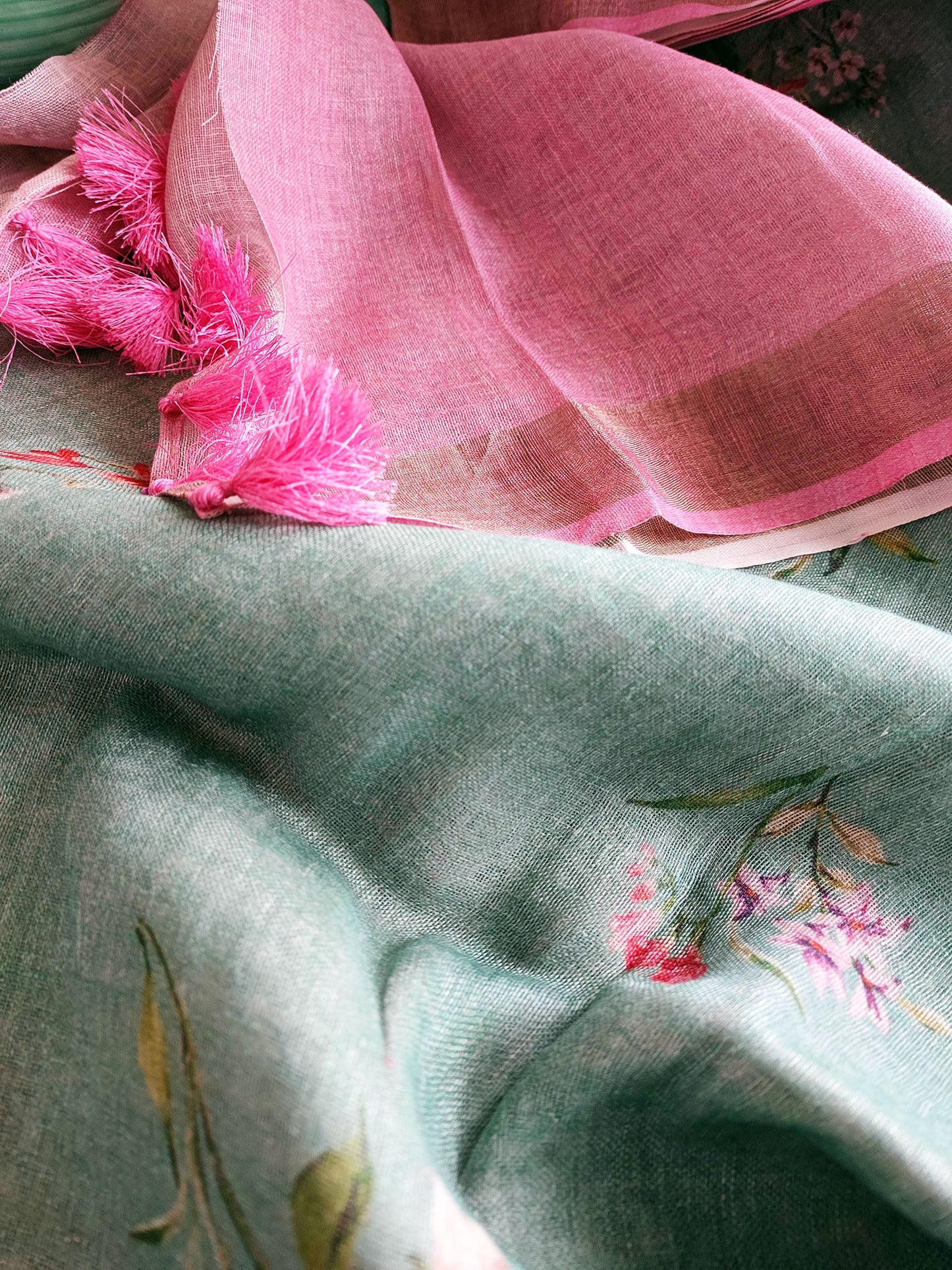 Bluish Gray & Pink Floral Printed Saree with Tassels Detailing