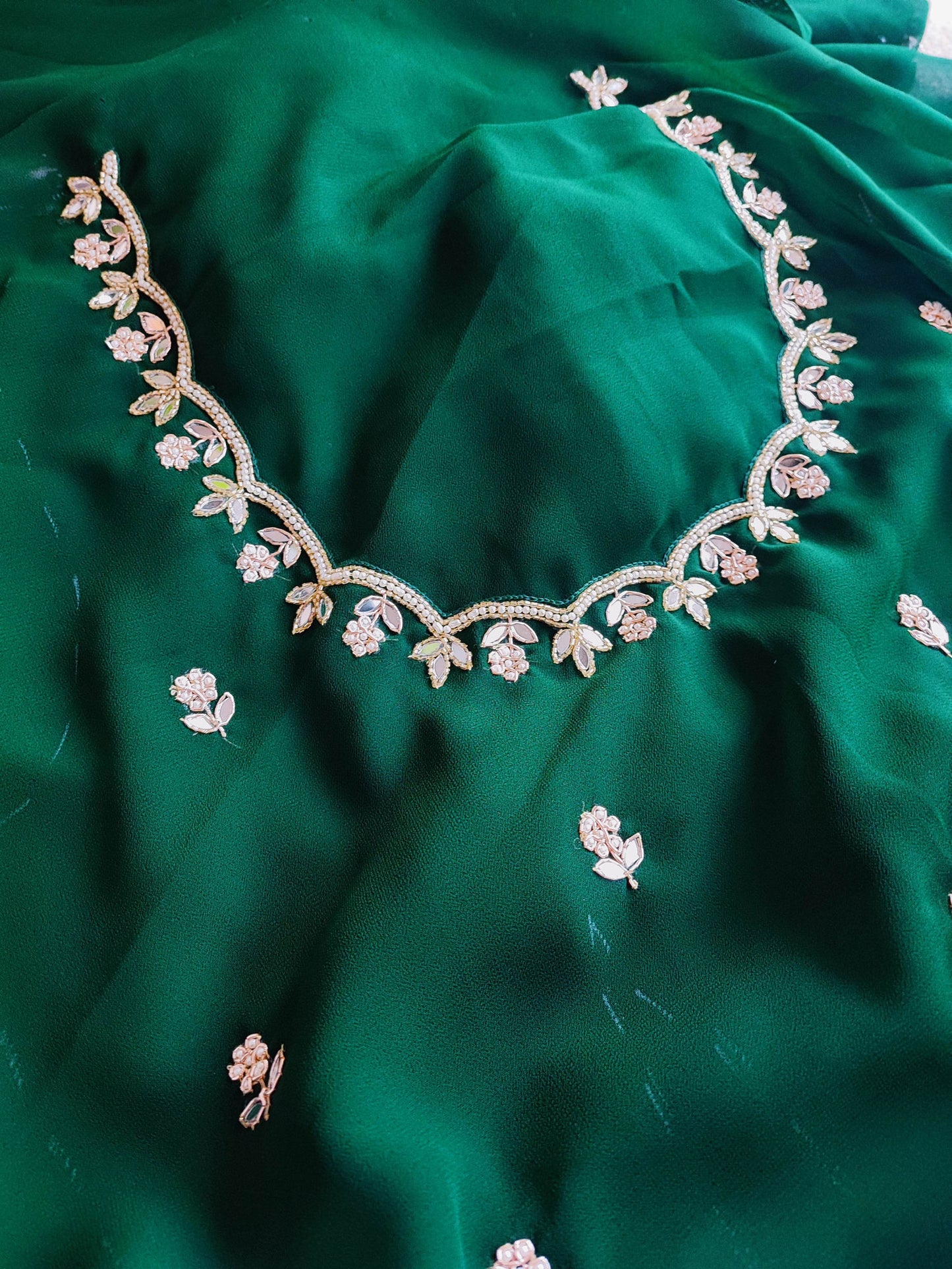 Emerald Green Semi Georgette Saree With Handwork Border & Blouse
