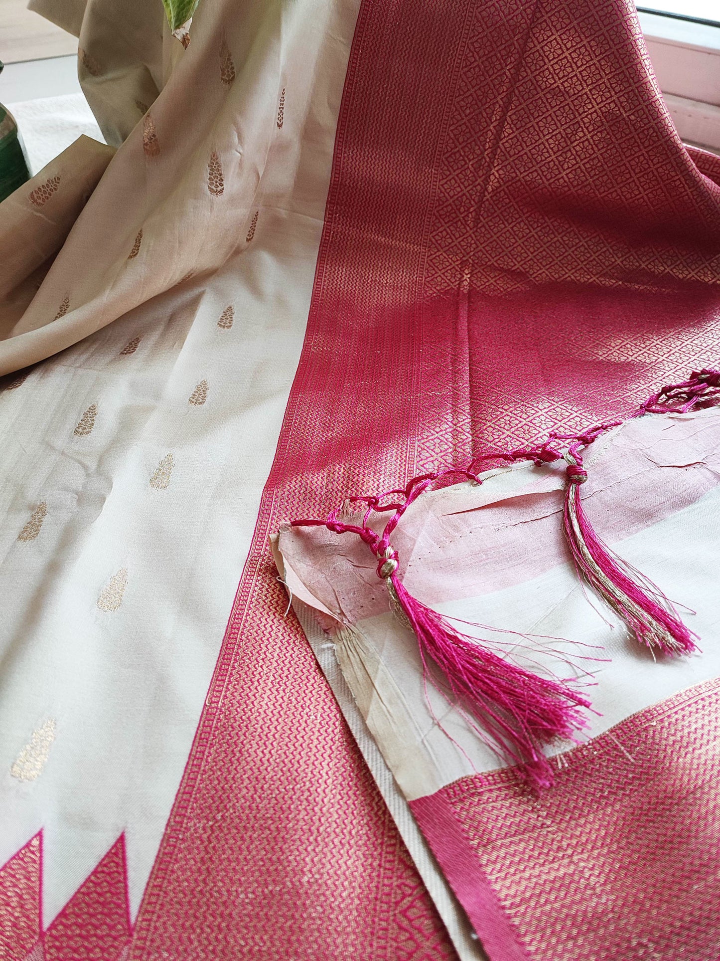 Moonlight White & Ruby Semi Silk Saree With Embroidery & Tassels