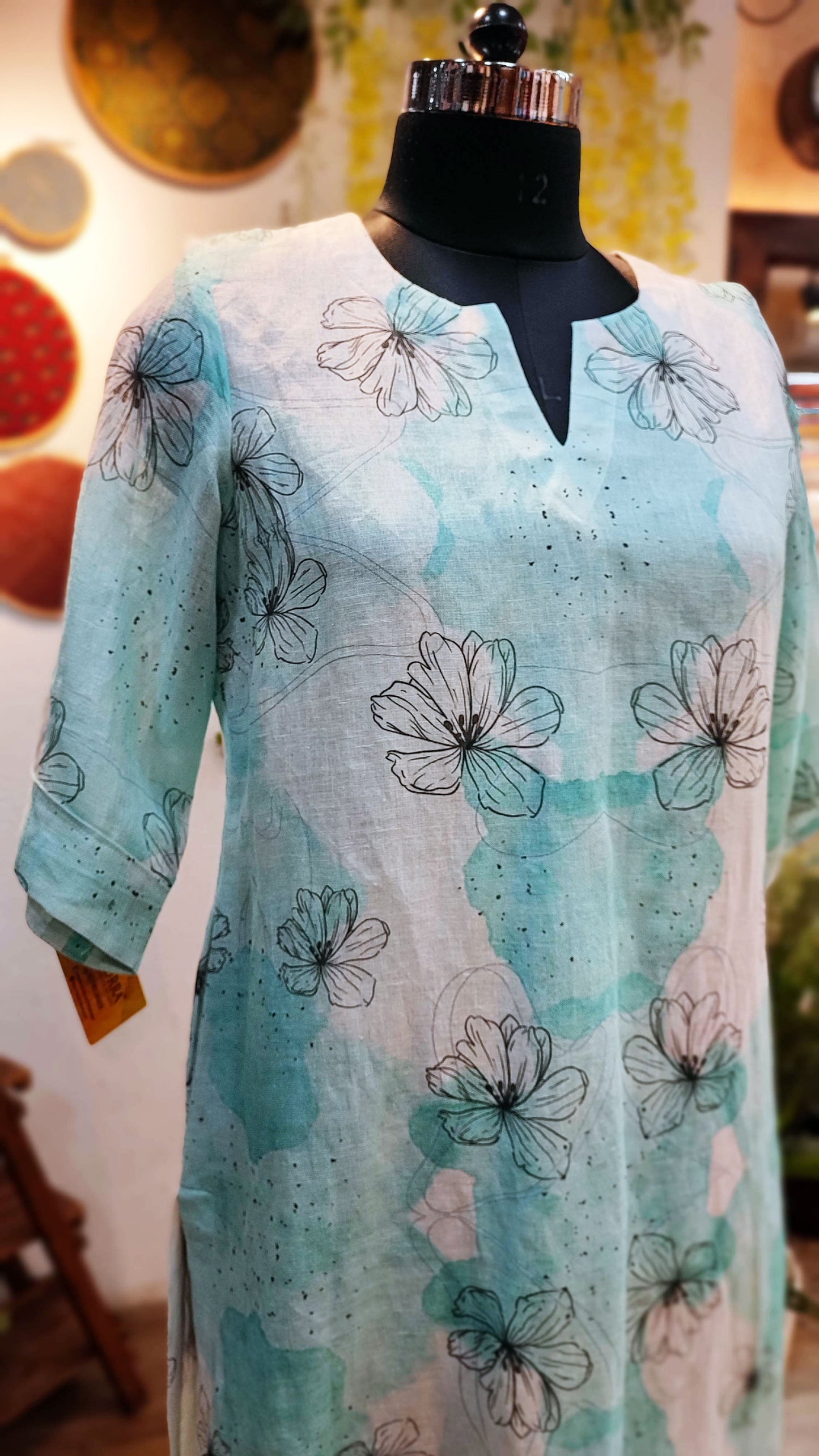 Off White & Sky Blue Printed Linen Kurta With Thin Cotton Lining