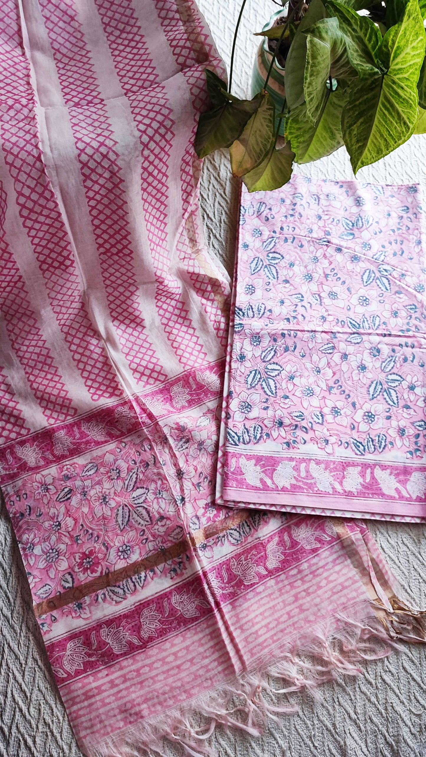 Magenta Pink Cotton Suit With Chanderi Cotton Silk Handblock Dupatta