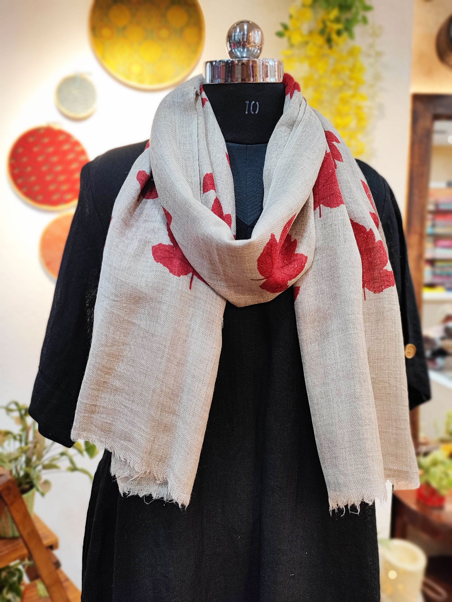 Greige Maple Leaf Print Fine Wool Pashmina Stole