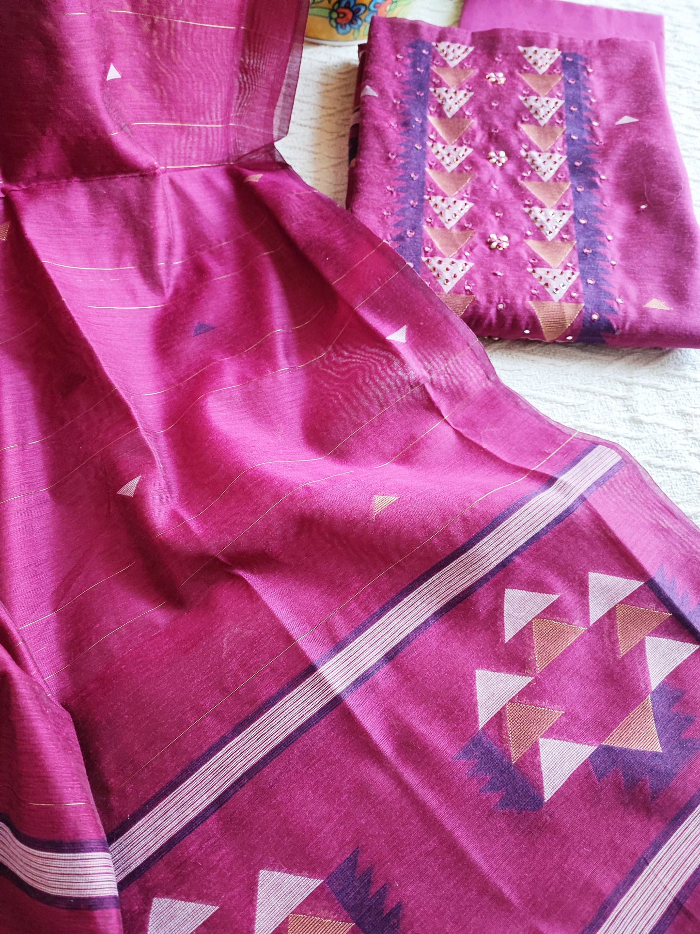 Magenta Chanderi Silk Resham Jamdani Suit Set with Geometric Weaving