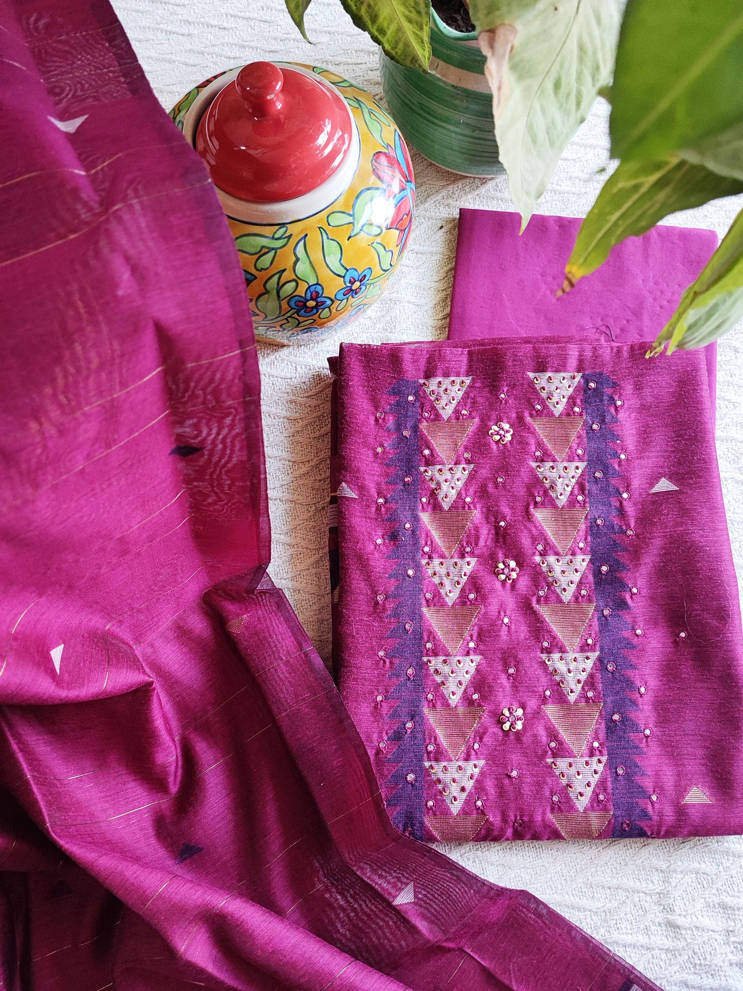 Magenta Chanderi Silk Resham Jamdani Suit Set with Geometric Weaving
