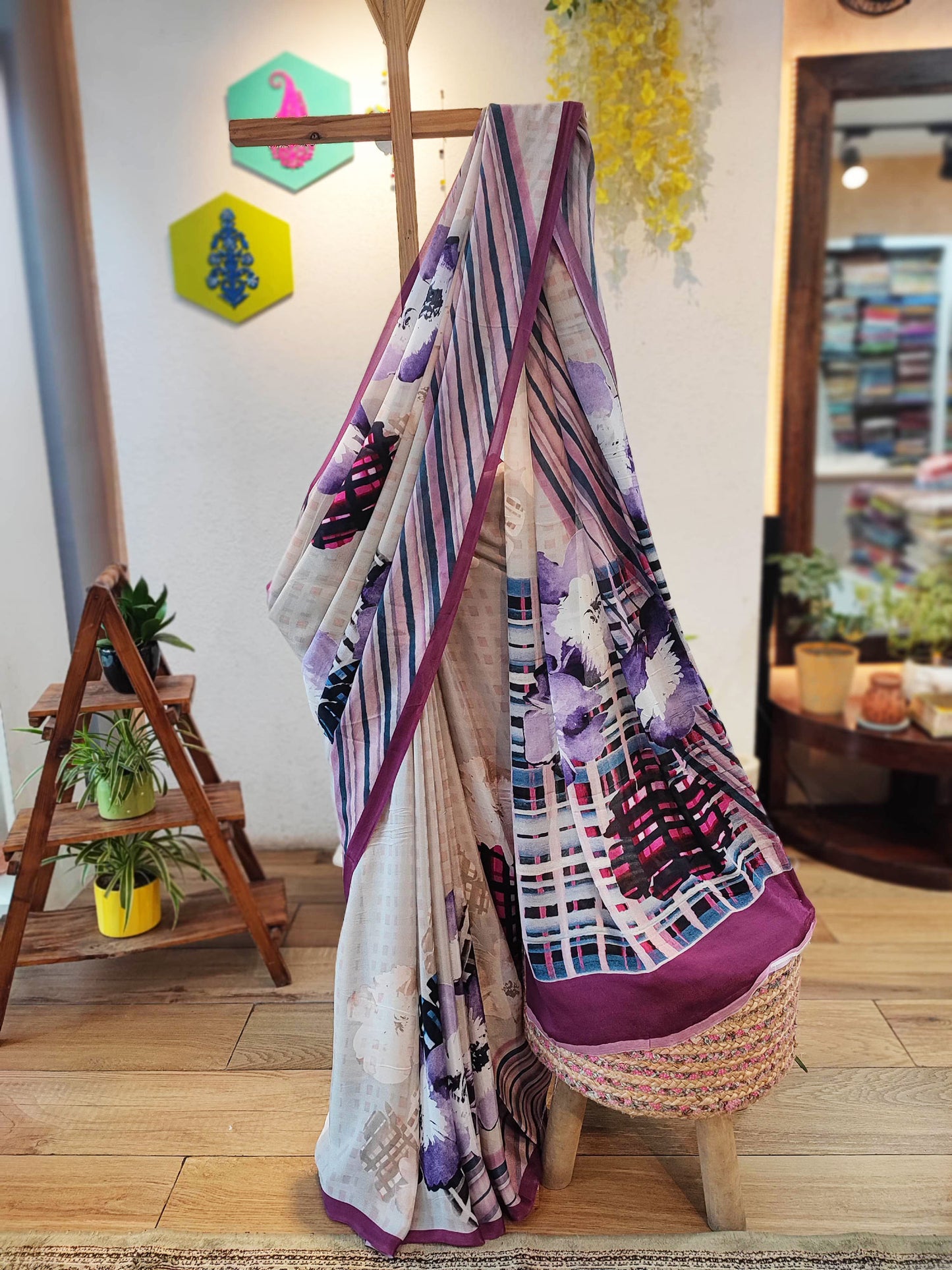 Purple Geometric & Floral Print Pure Crepe Saree with Running Blouse