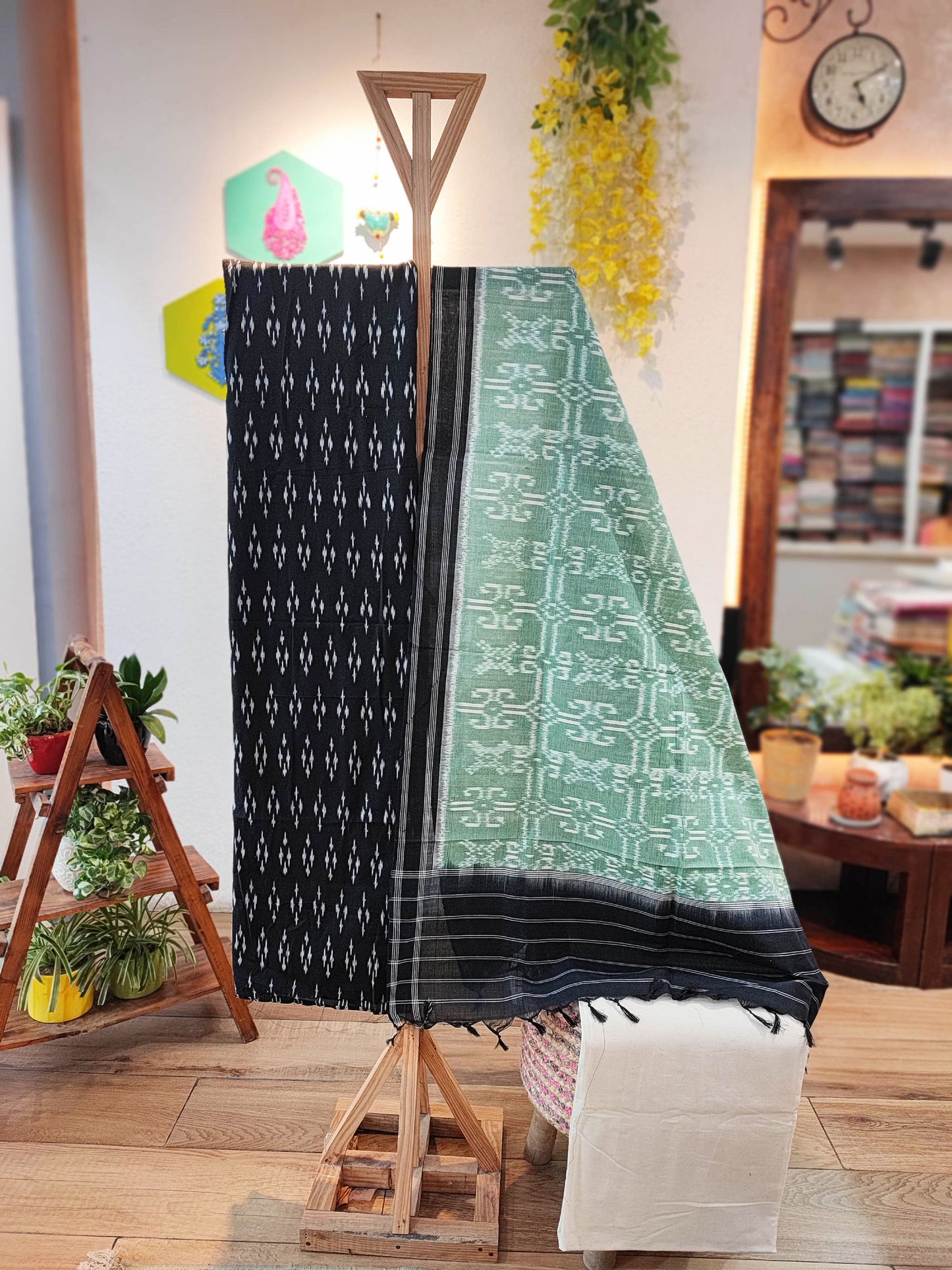 Pastel Green & Black Cotton Handloom Ikkat Suit Set