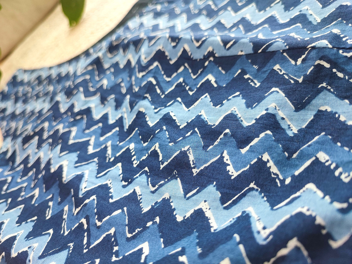 Indigo Zig-Zag Cotton Sleeveless Blouse – Handblock Print