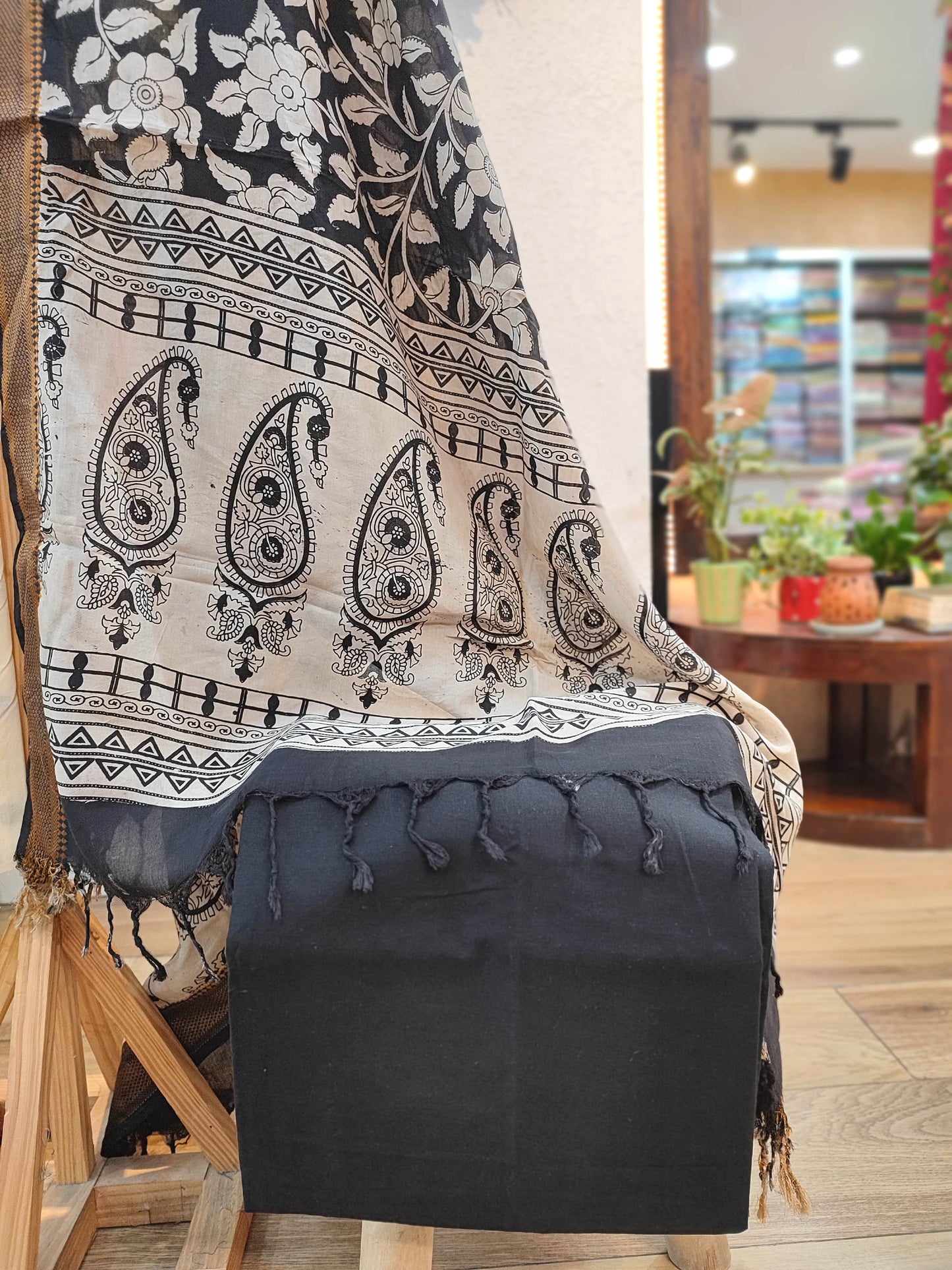 Ivory White Handloom Cotton Suit with Black Kalamkari Dupatta & Solid Black Bottom