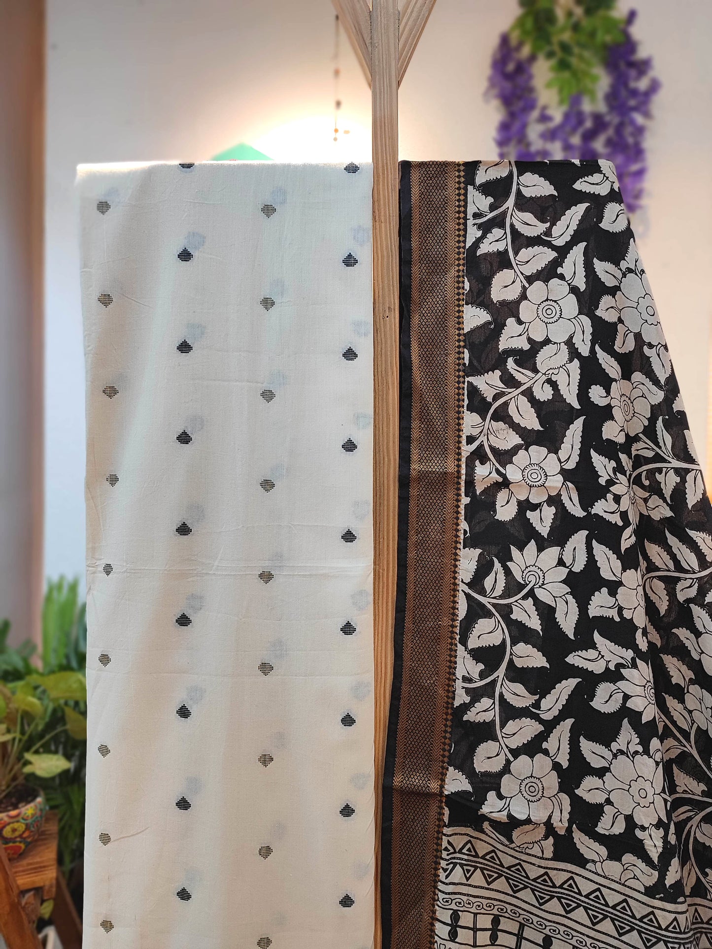 Ivory White Handloom Cotton Suit with Black Kalamkari Dupatta & Solid Black Bottom