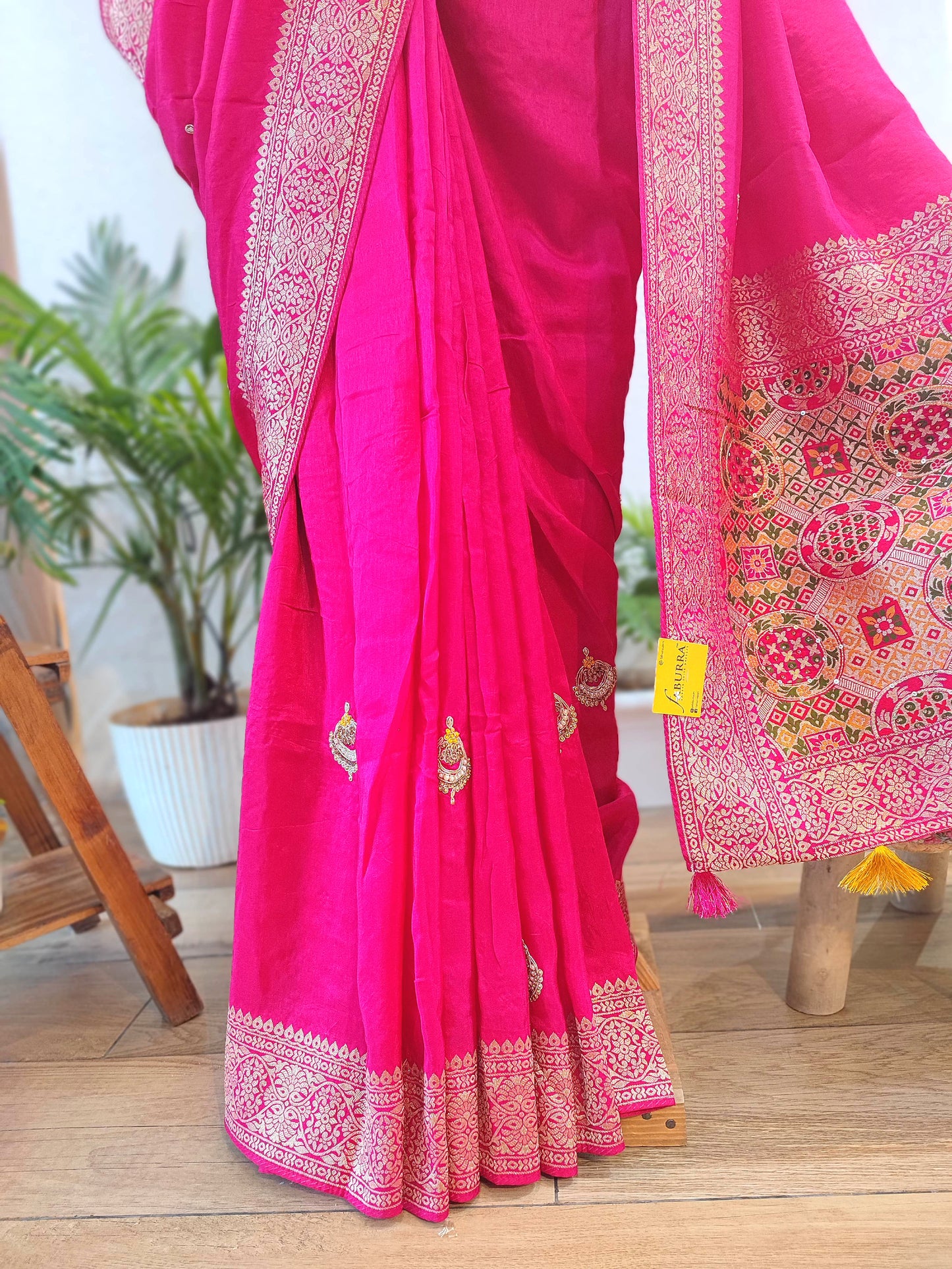Buy Rani Pink Crepe Silk Banarasi Saree with Handwork Motifs for Wedding