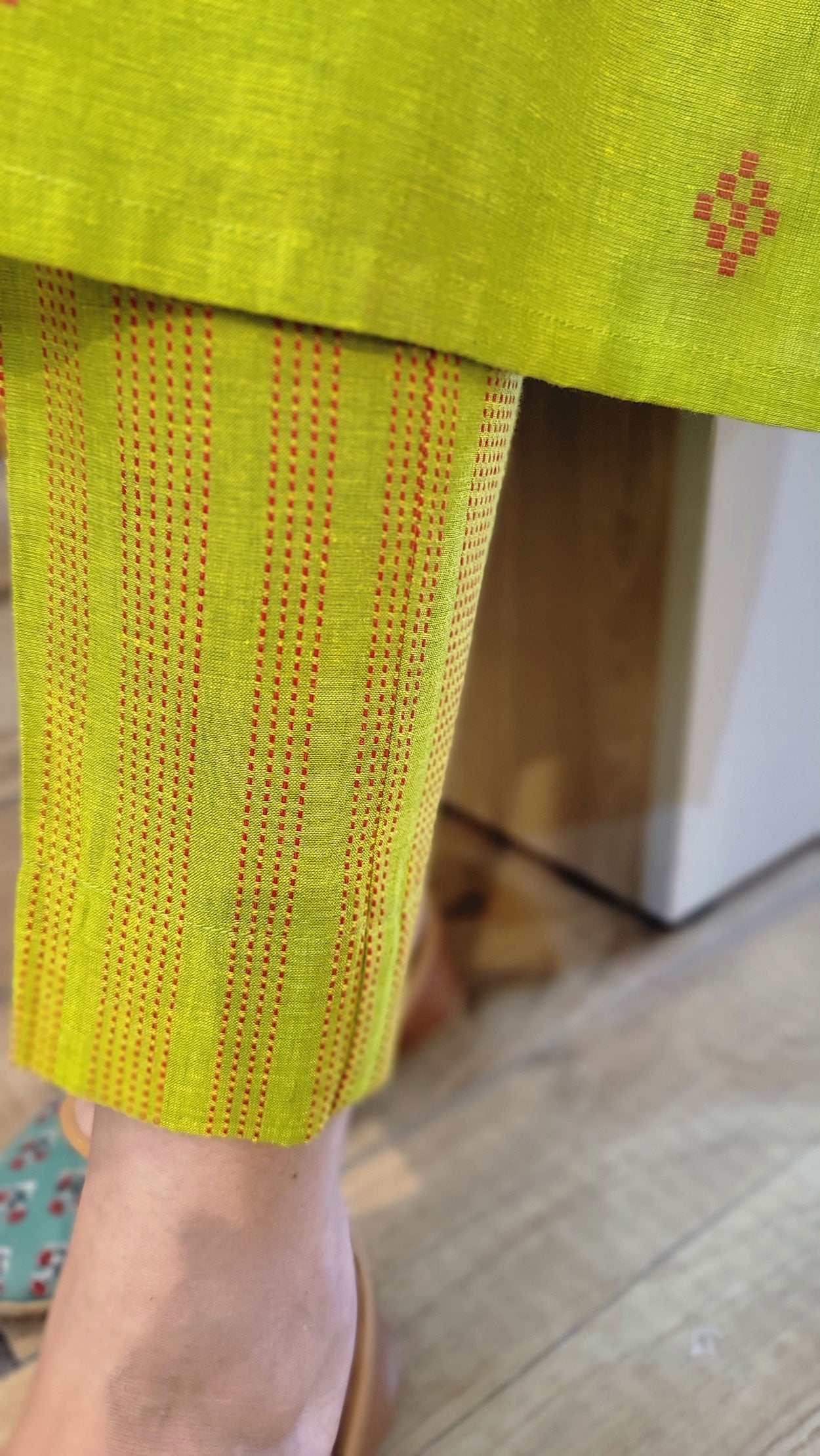 Lime Green Handloom Cotton Kurta & Pant Set with Self Weaving Motifs
