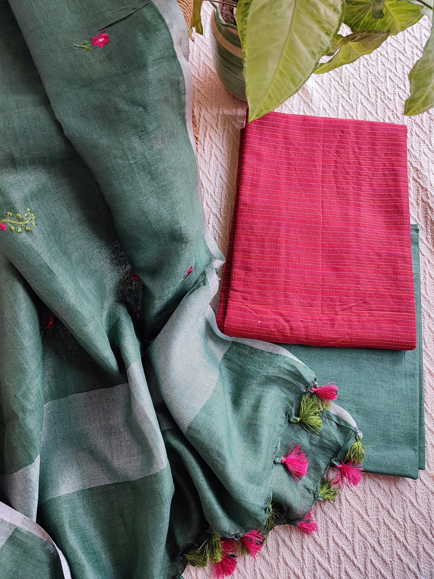 Brick Red Monochromatic Cotton Kurta with Green Floral embroidery Linen Dupatta