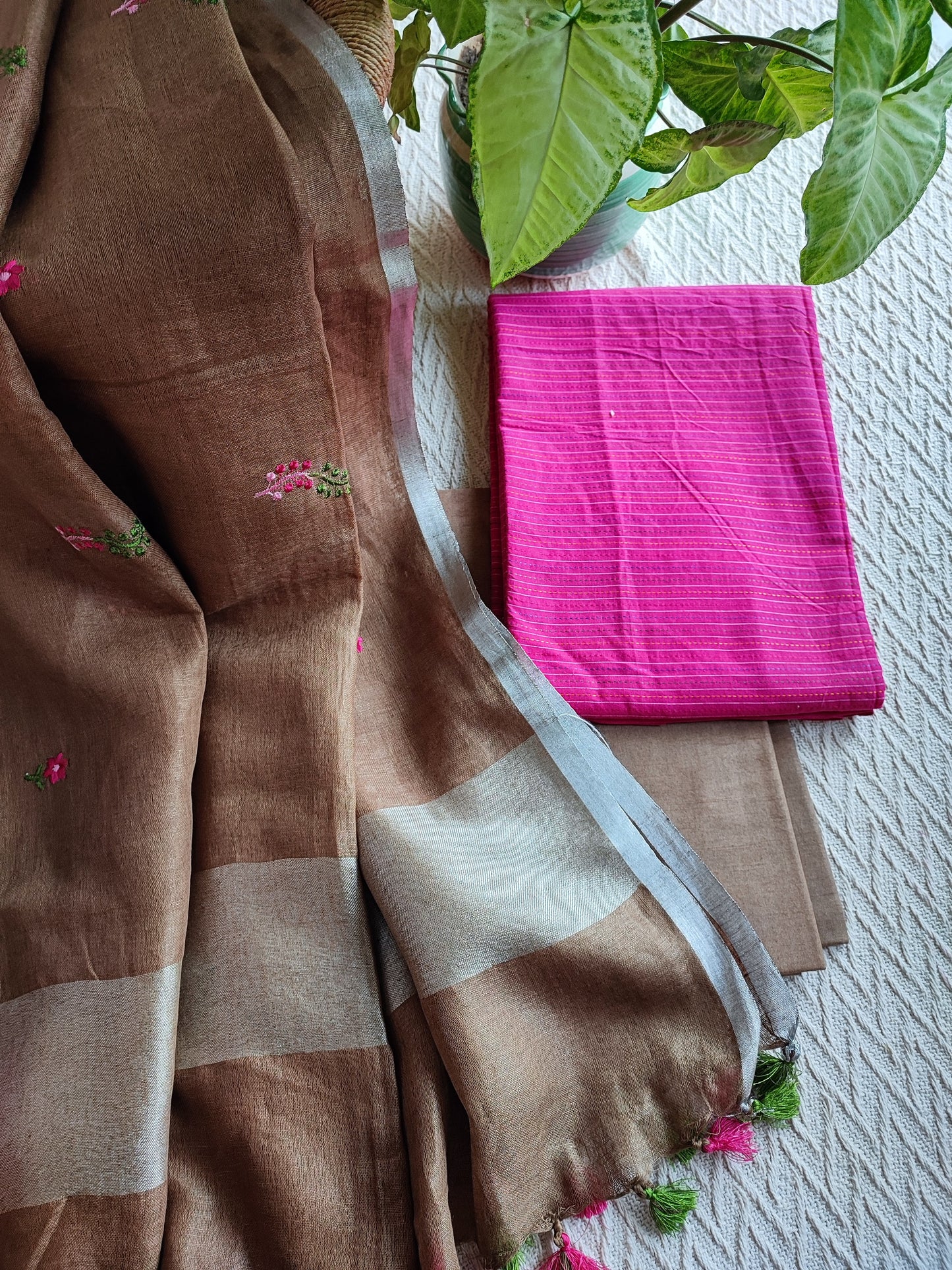 Fuchsia pink Monochromatic Cotton Kurta with Penny Brown Floral embroidery Linen Dupatta