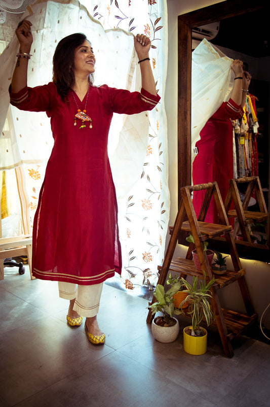 Ruby Red Chanderi Suit With White Organza Dupatta