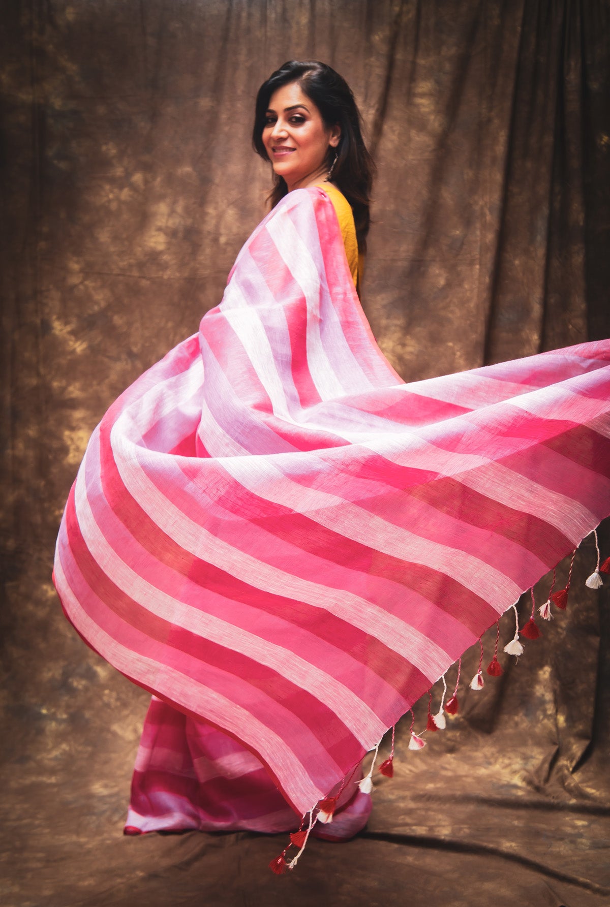 Hot Pink Pure Linen Saree with Stripes & Plain Blouse Piece