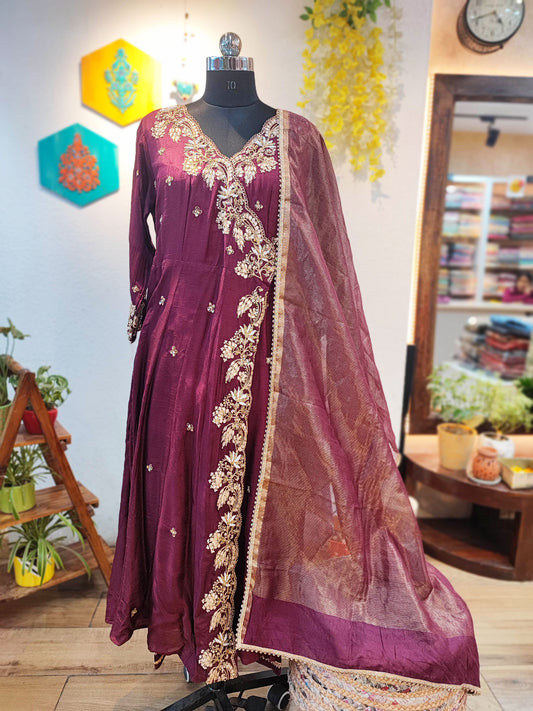 Maroon Mul Chanderi 3-Piece Suit Set with Handwork & Tissue Dupatta