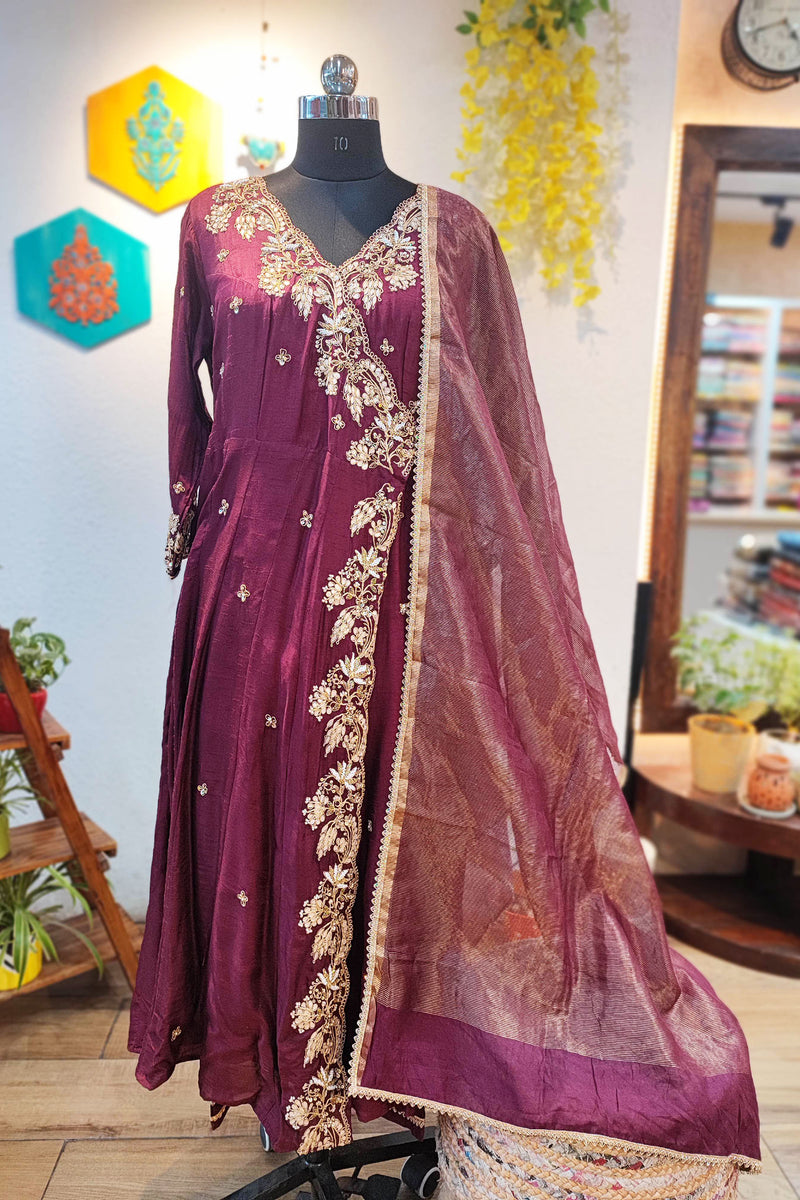 Maroon Mul Chanderi 3-Piece Suit Set with Handwork & Tissue Dupatta