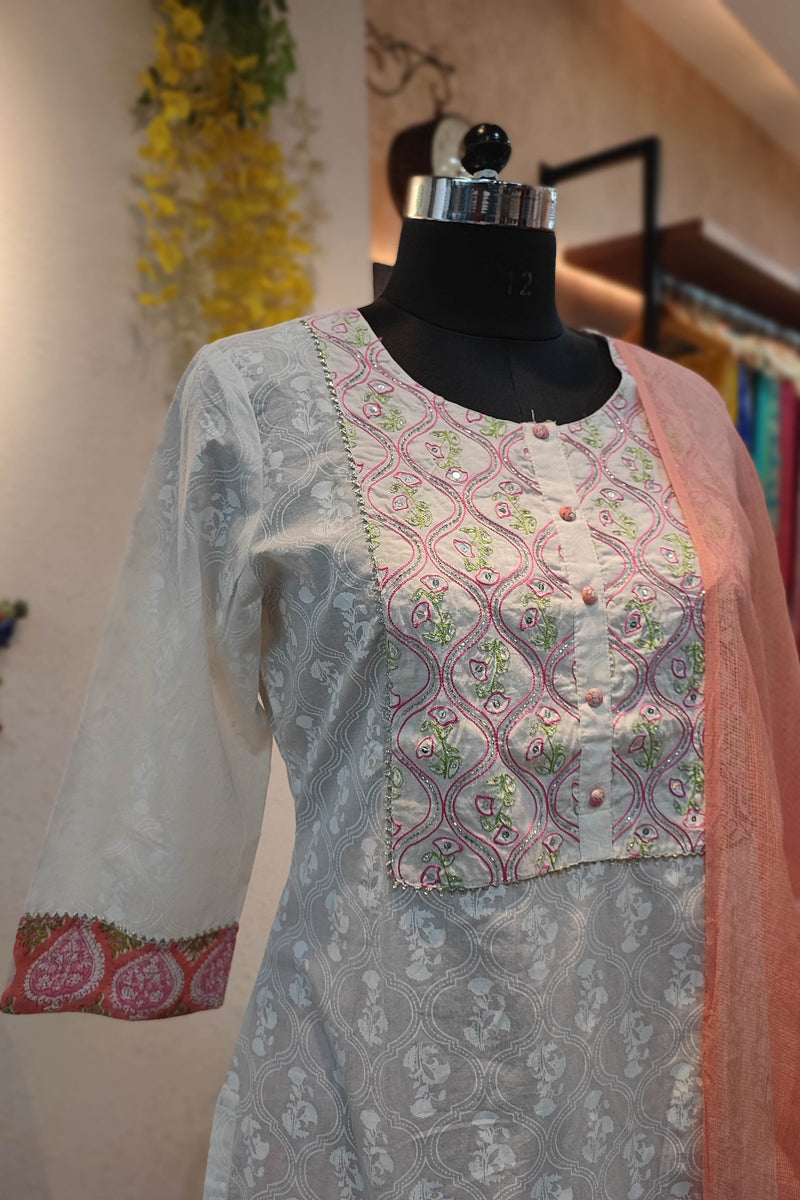 White Handblock Cotton Ready-Made Kurta Set with Pink Motif Prints and Peach Dupatta
