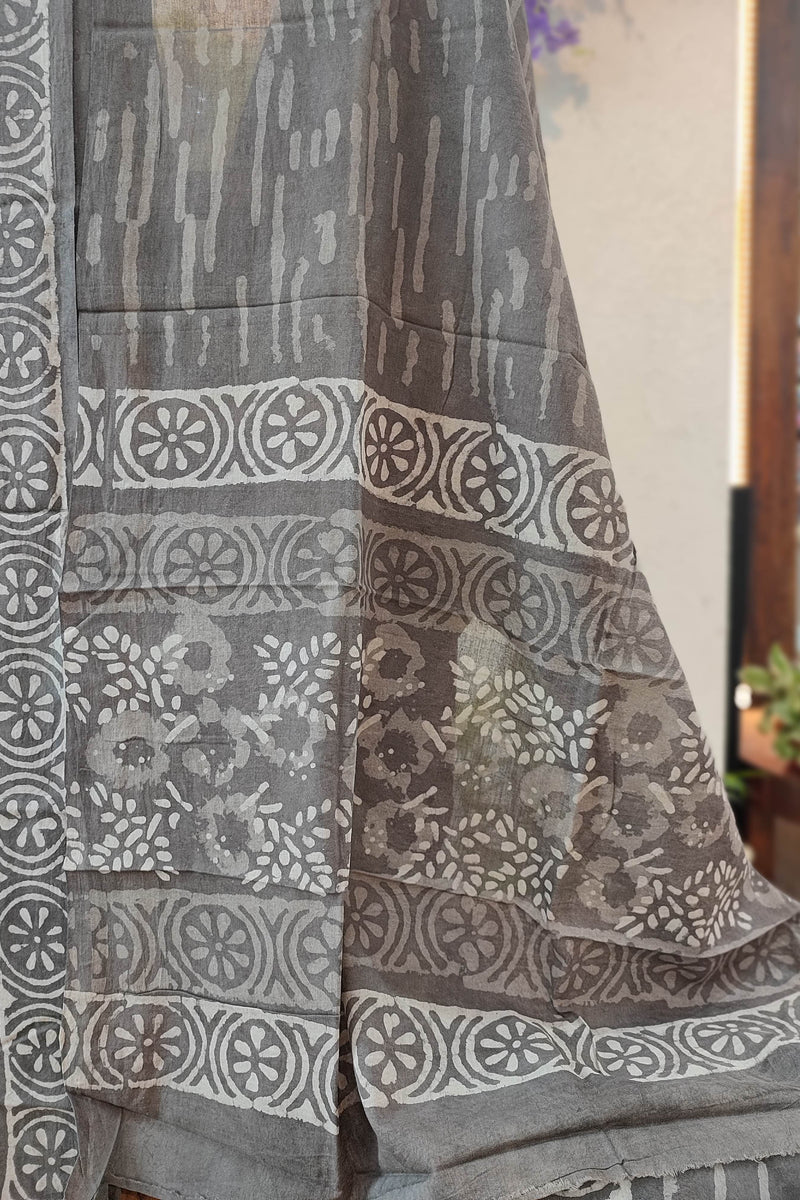 Grey  Cotton Suit  with Cotton Bottom & Mulmul Cotton Dupatta