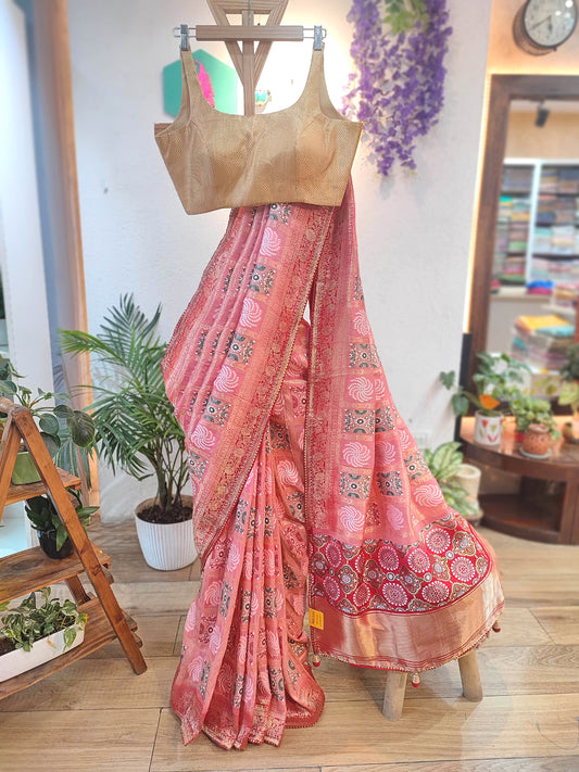 Pink Crepe Silk Saree with Banarasi Weaving Pallu & Golden Border for Wedding & Festive Wear