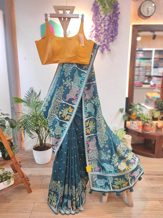 Elegant Green Crepe Silk Saree with Banarasi Weaving Pallu & Traditional Border