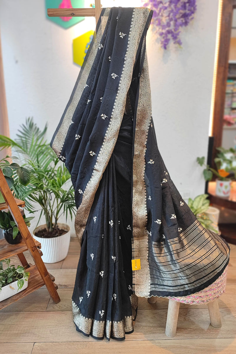 Buy Now Black Crepe Silk Saree with Banarasi Border & Handwork