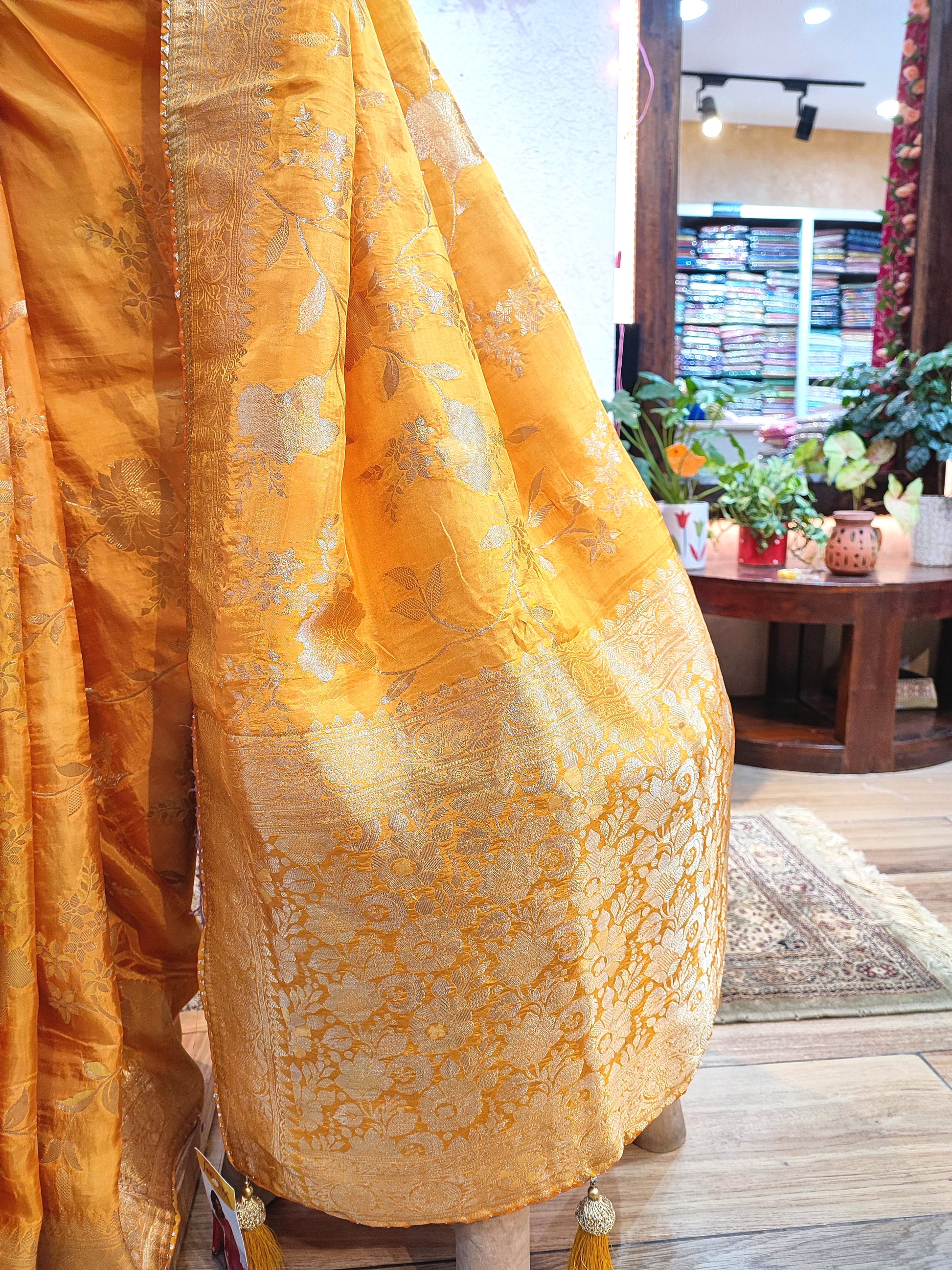 Yellow Crepe Silk Saree with Banarasi Weaving Pallu and Rich Golden Border