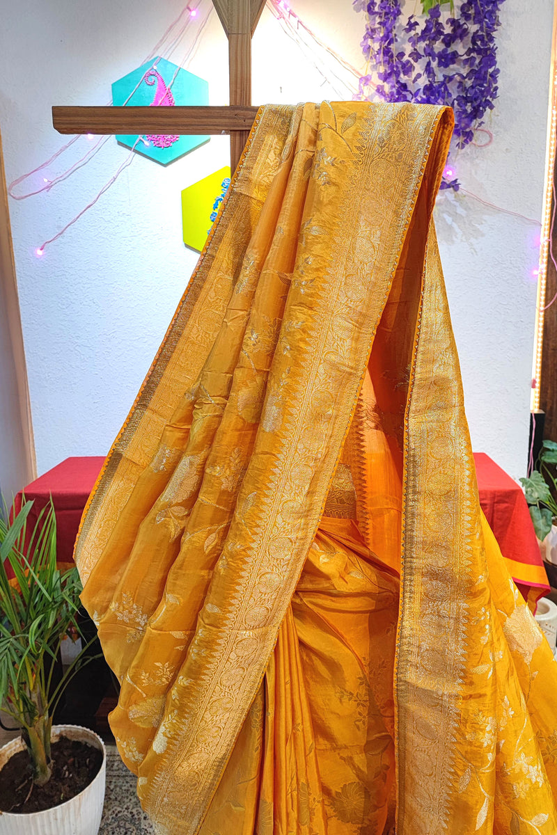 Yellow Crepe Silk Saree with Banarasi Weaving Pallu and Rich Golden Border