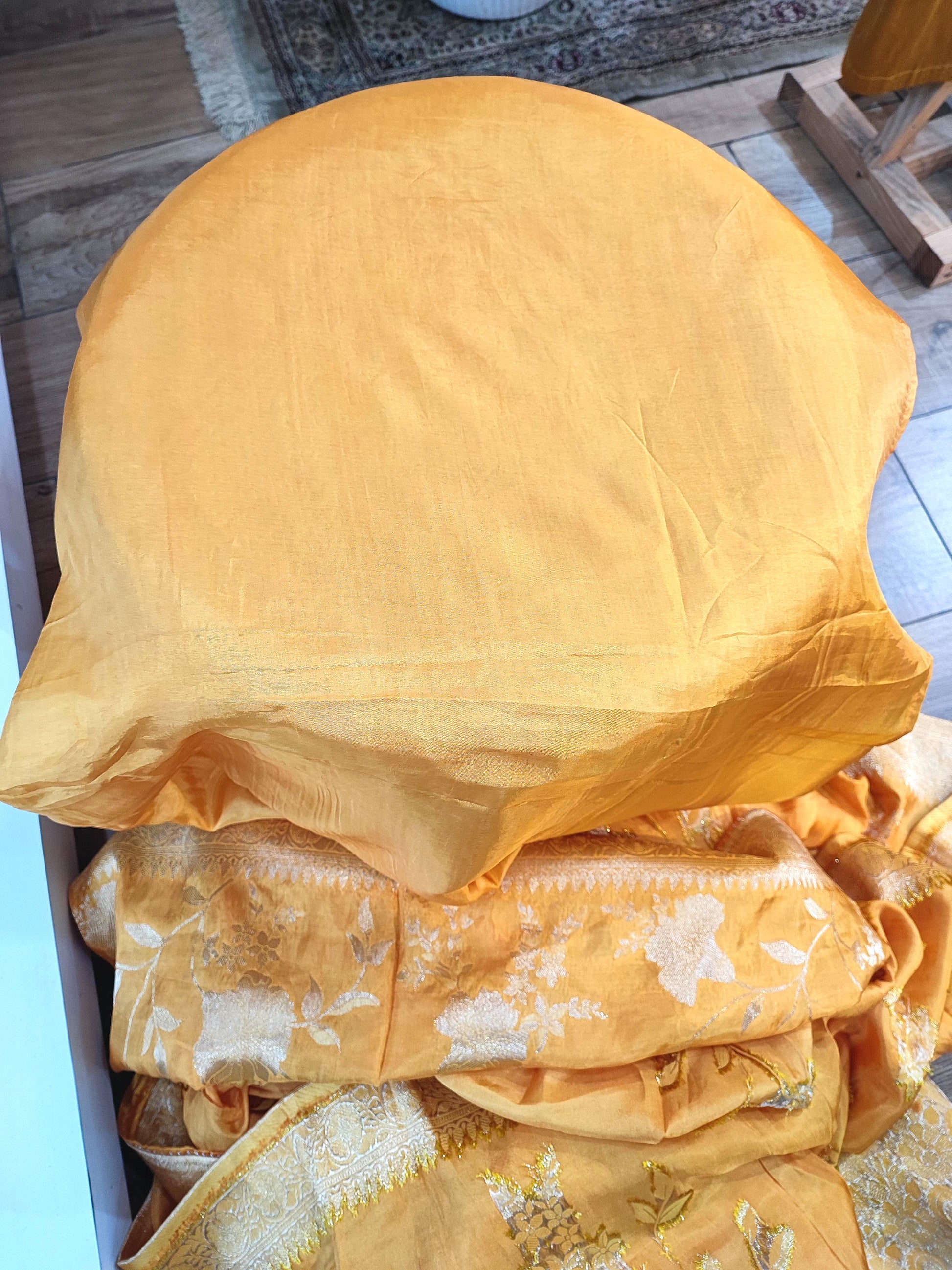 Yellow Crepe Silk Saree with Banarasi Weaving Pallu and Rich Golden Border