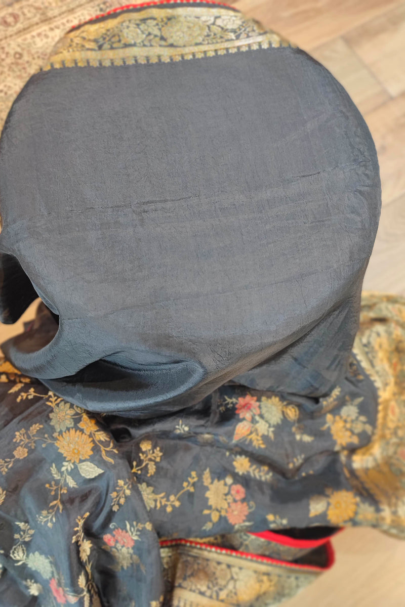 Black Crepe Silk Saree with Banarasi Weaving Border | Shop Now