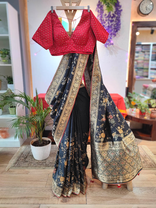  Black Crepe Silk Saree with Banarasi Weaving Pallu & Golden Border