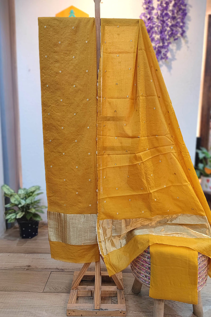 Mustard pashmina dupatta with wide zari border