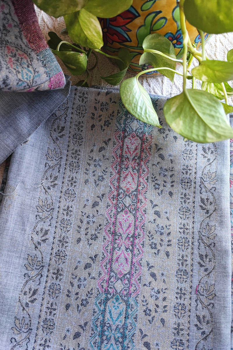 Silver Grey Woven Woolen Suit | Premium Kani Style Winter Wear