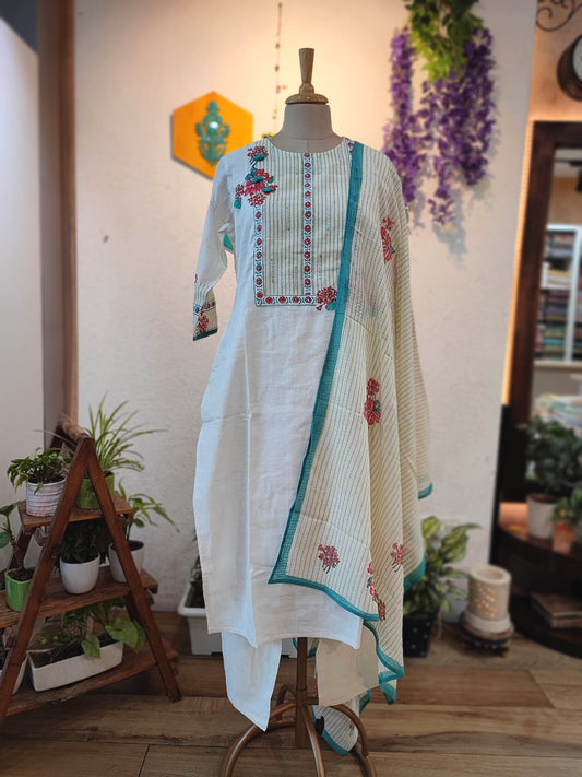 Off White Handloom Cotton Kurta Pant Dupatta Set with Teal Border Dupatta