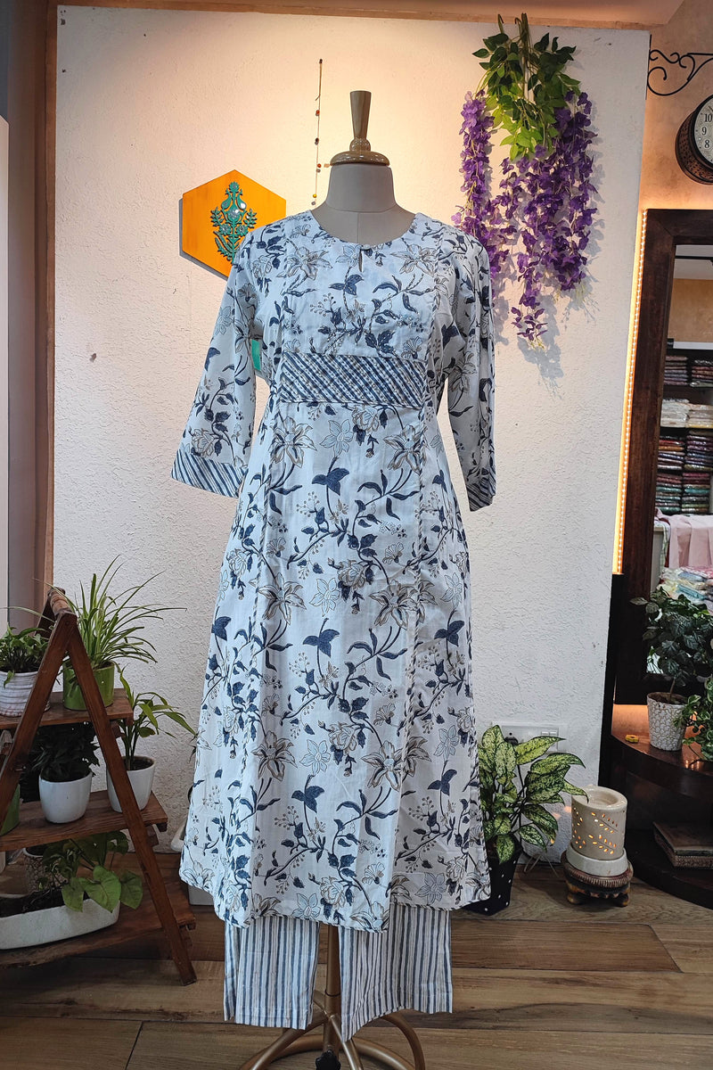 Sky Blue Fine Cotton Kurta Pant Set – Floral Print