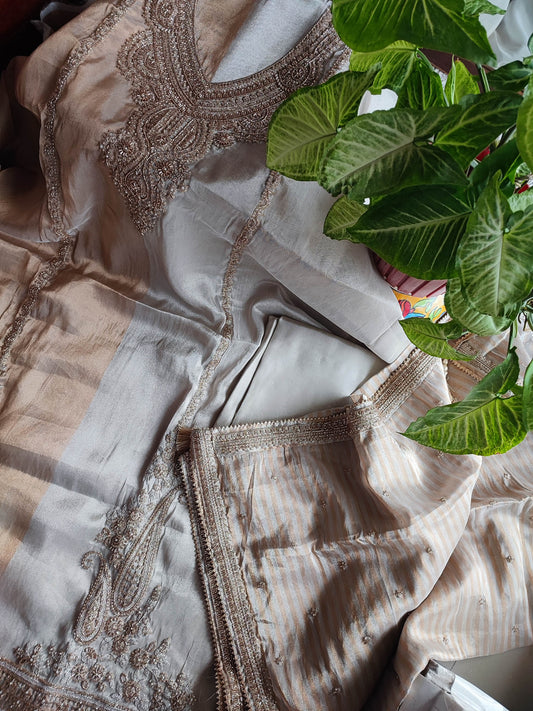 Dual-Tone Soft Tissue Suit Material with Heavy Handwork