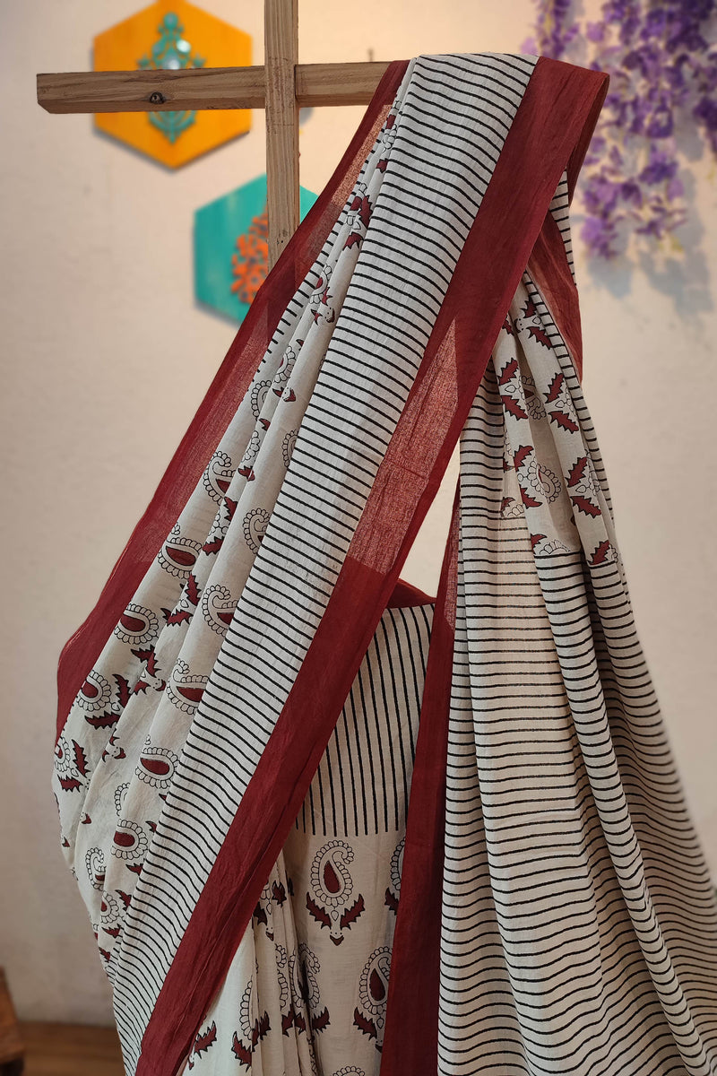 Off-White Cotton Saree with Maroon Paisley Print & Striped Pallu