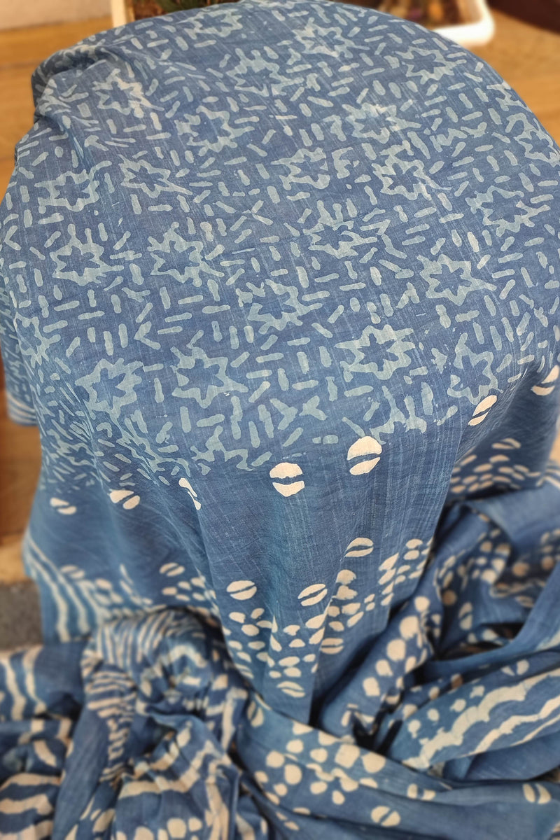 Indigo Blue Cotton Saree with White Wave & Dotted Printed Design