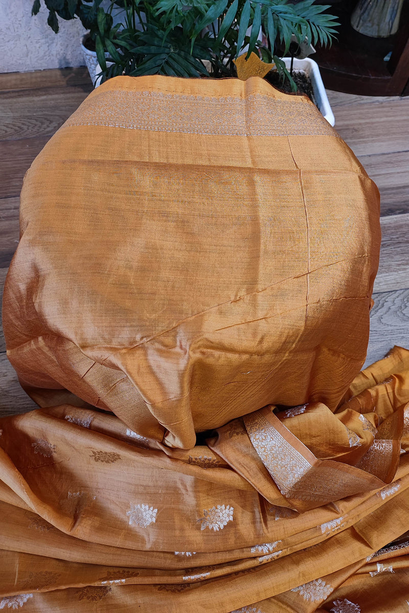 Orange Banarasi Silk Saree with Zari Butti & Rich Woven Pallu