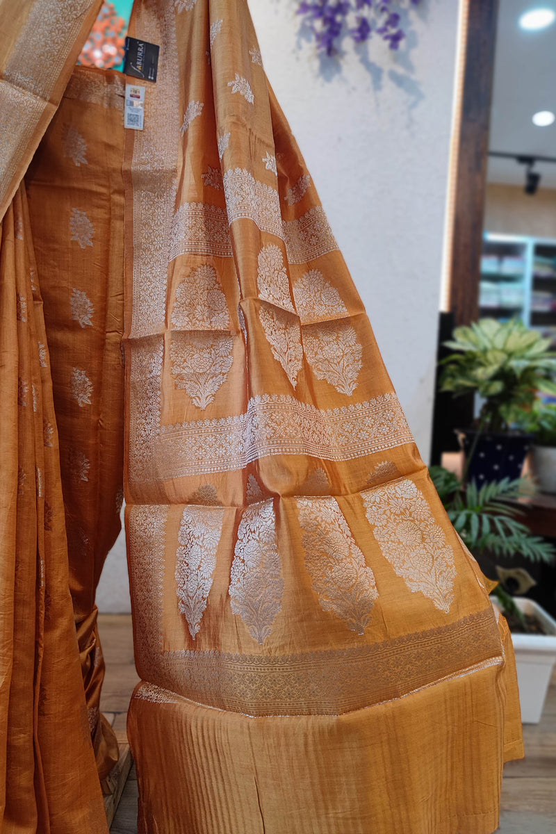Orange Banarasi Silk Saree with Zari Butti & Rich Woven Pallu