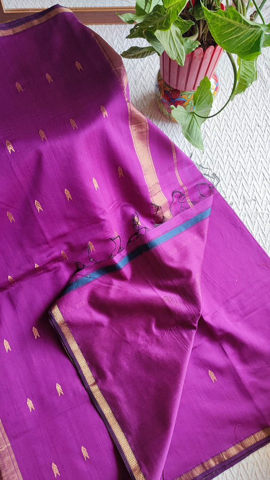 Magenta Purple Maheshwari Silk Saree with Golden Buti & Woven Zari Border