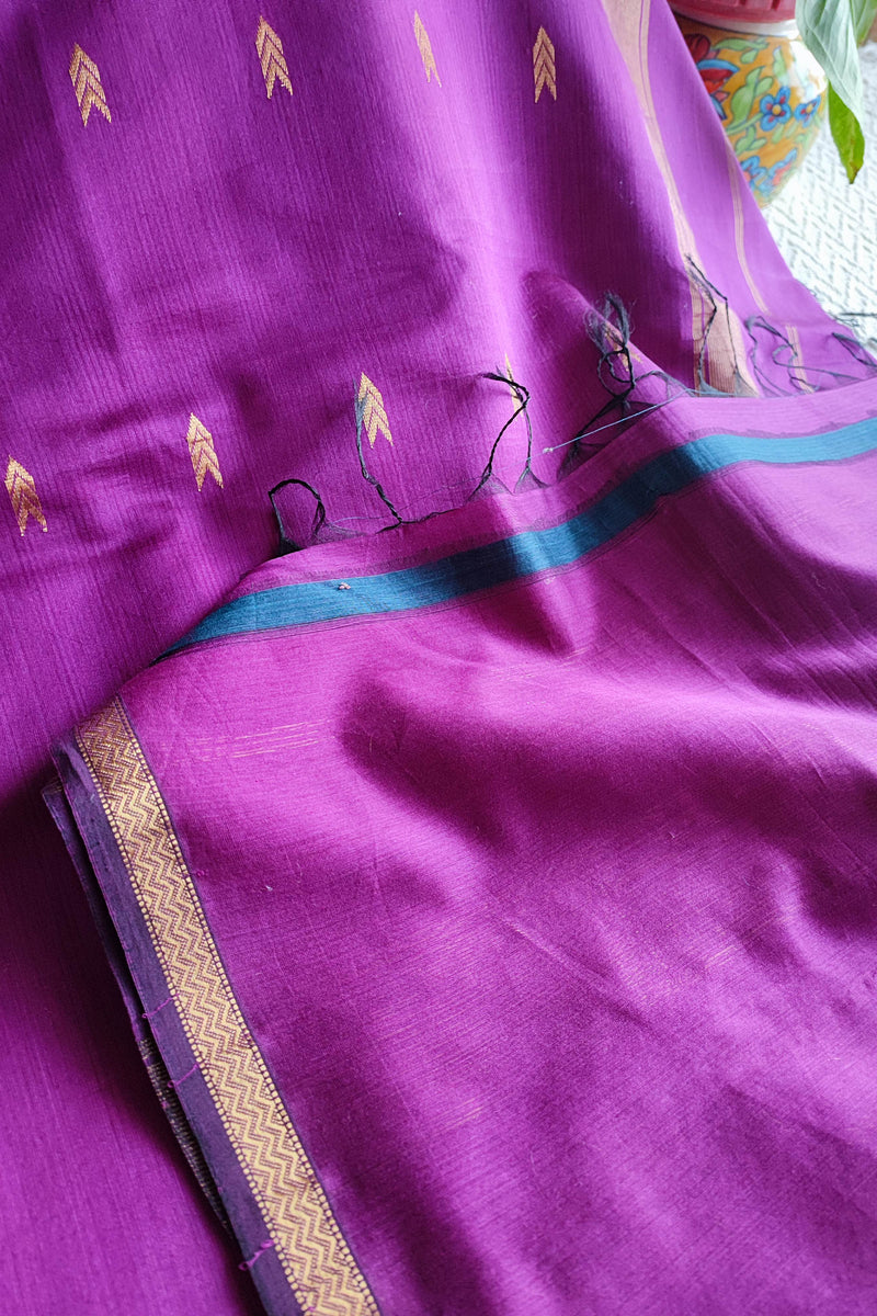Magenta Purple Maheshwari Silk Saree with Golden Buti & Woven Zari Border