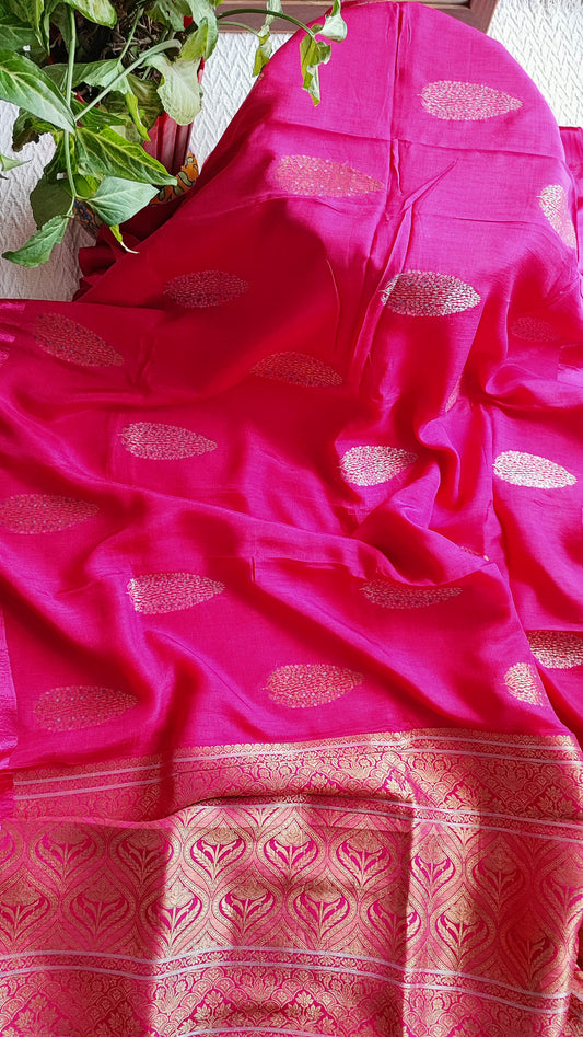 Pink Crepe Silk Saree with Gold Zari Motifs & Rich Brocade Border