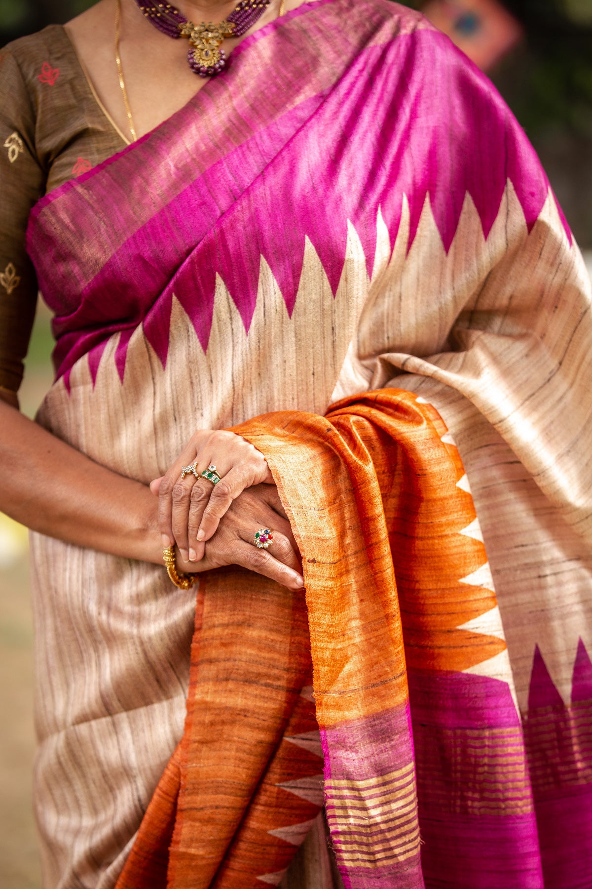 Pink and Muatard Dual shade Tussar Gheecha Silk Saree