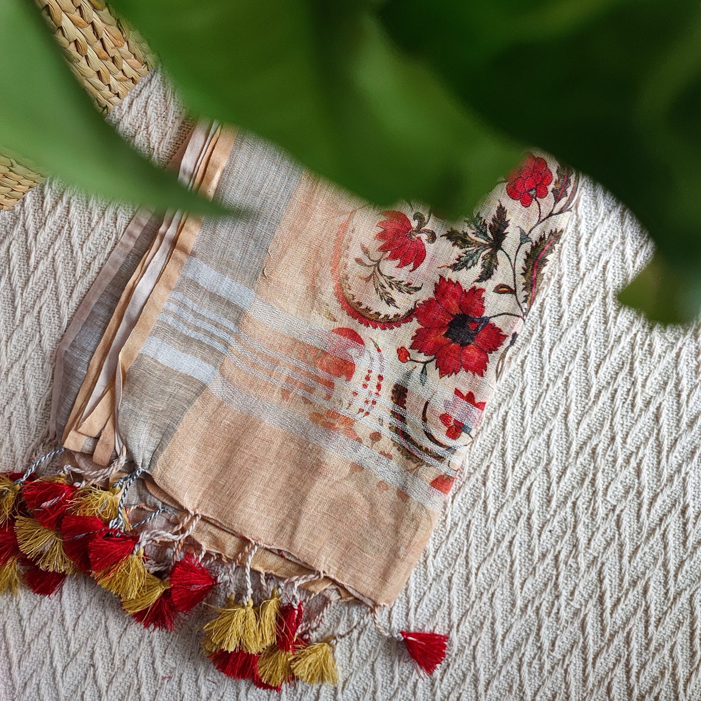 Peaches & Cream Pure Linen Kalamkari Printed Dupatta