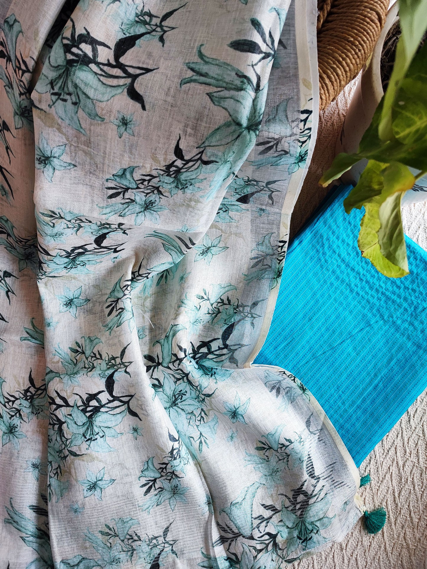 Sky Blue Monochromatic Cotton Kurta with Digital Print Floral Linen Dupatta (Variation 5)