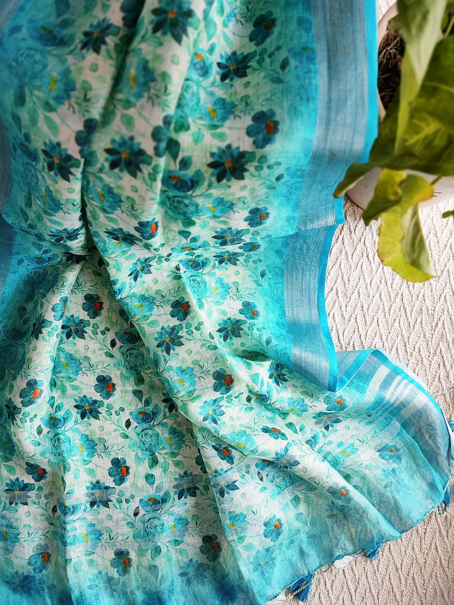 Aquamarine Pure Linen Printed Dupatta with Tassels Detailing