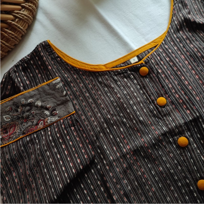 Black & Grey Pure Cotton Handblock Printed Contemporary Blouse Crop Top