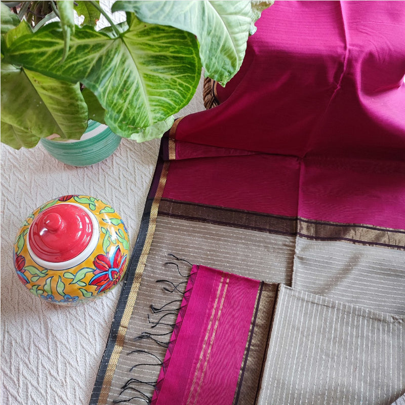 Magenta Premium Maheshwari Silk Saree with Thin Zari Border